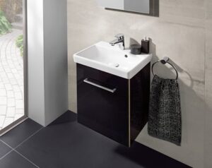 Avento Wall Mounted Handwash Basin | Villeroy & Boch | White Ceramic - Image 3